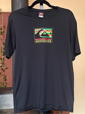 #283- Quiksilver Black Short-Sleeve Tee with Multicolor Logo Patch